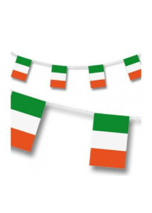 guirlande drapeaux irlandais, drapeaux des pays, drapeaux irlandais, drapeaux de l'Irlande, guirlande saint patrick
