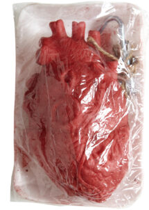 déco halloween faux coeur, faux coeur halloween, faux coeur barquette