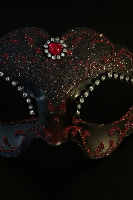 loup vénitien, masque vénitien, loup vénitien fait à la main, masque vénitien haute qualité, masque pour carnaval de venise, Bry Paillettes, Noir et Rouge, Vénitien Fait Main