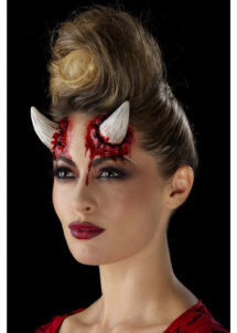 cornes de diable en latex, maquillage diable halloween, effets spéciaux halloween, cornes de diable, déguisement de diable