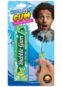 chewing gum lance eau farce et attrape, farces et attrape lance eau